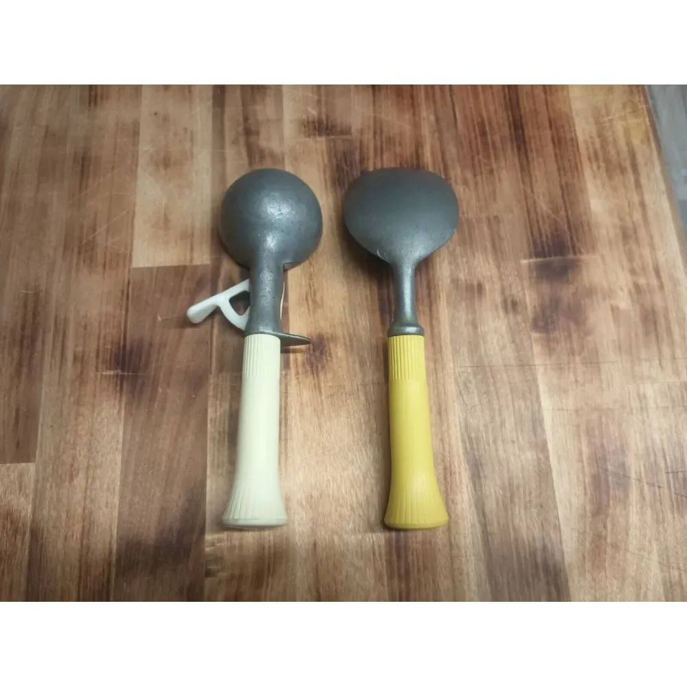 X2 Bonny Prod. Co. NY Ice Cream Scoop Yellow White Vintage Cast Aluminum Plastic - Picture 5 of 7